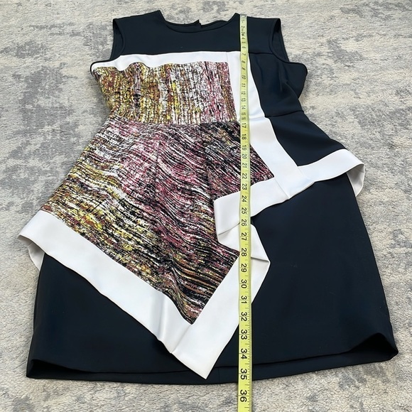 BCBGMaxAzria Alessandra Peplum Abstract Mini Dress Black Multi Sleeveless Sz 8 - Picture 10 of 16